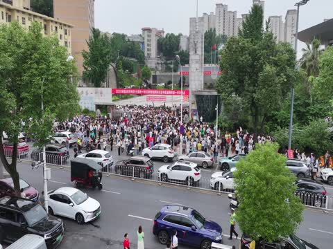 益阳囗高考囗平稳口进行