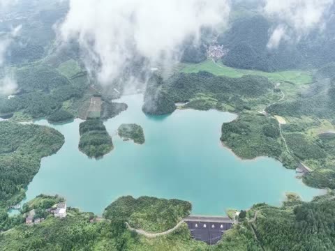 绿水青山就是金山银山