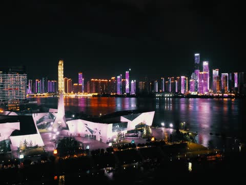 长沙北辰三角洲航拍 湖南湘江 长沙晚霞 长沙日落 长沙城市地标 长沙航拍 长沙三馆一厅 长沙沿江风光 城市夜景 灯光秀 夜晚 建筑夜景 城市灯光 长沙城市夜景