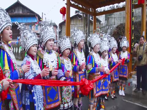 侗寨 村民 开展 传统 活动 喜迎 新春
